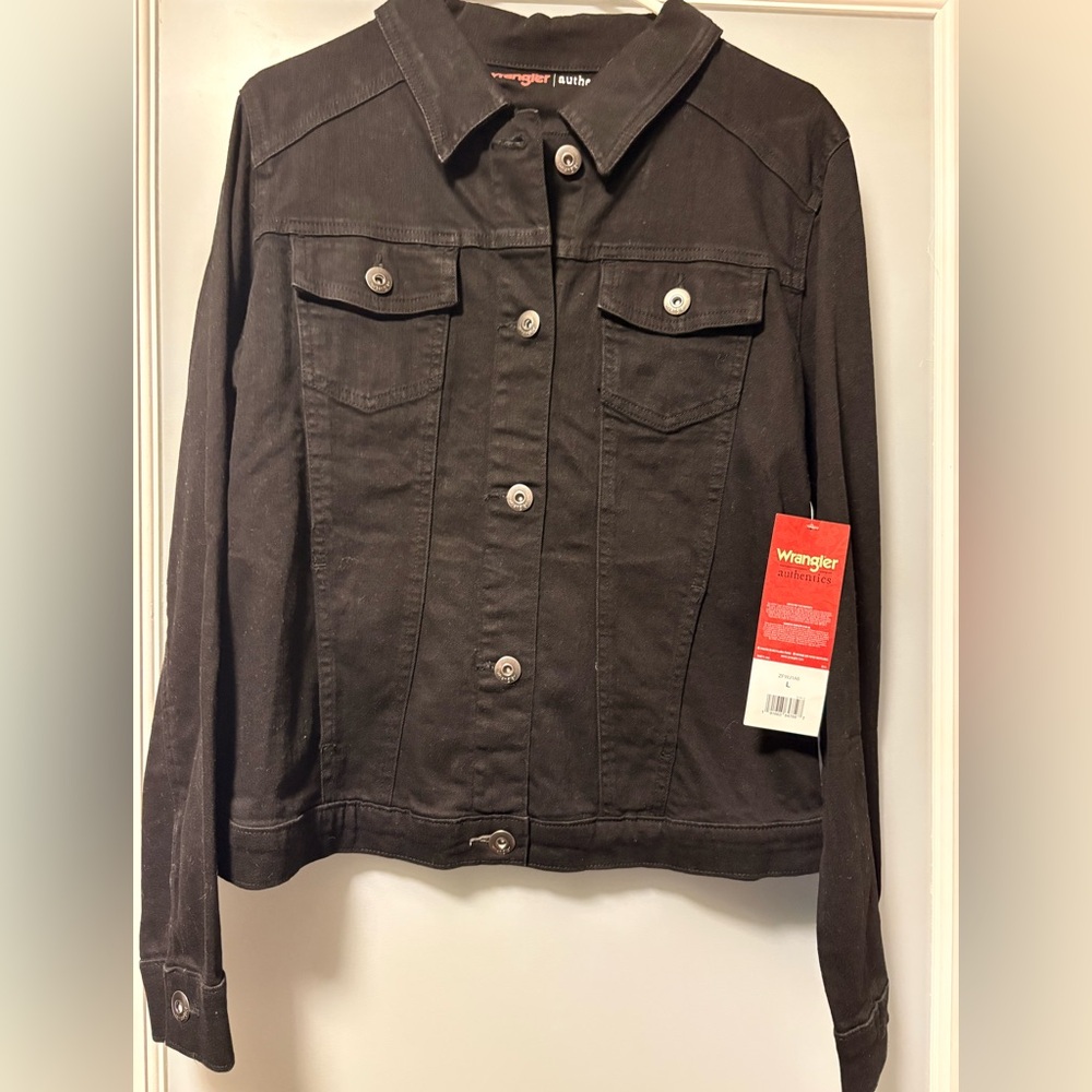 Wrangler Women's Dark Denim Jacket